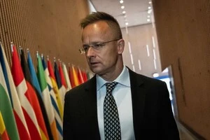 Угорщина вирішила видворити двох українських дипломатів: звинуватила їх у шпигунстві