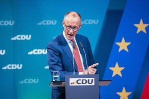 Мерц наголосив, що, зокрема, Росія має погодитися на триваліше перемир’я, яке повинне створити простір для укладення справжньої мирної угоди