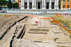 Археологи розкопали стародавній палац, де колись могли жити Папи Римські (фото)