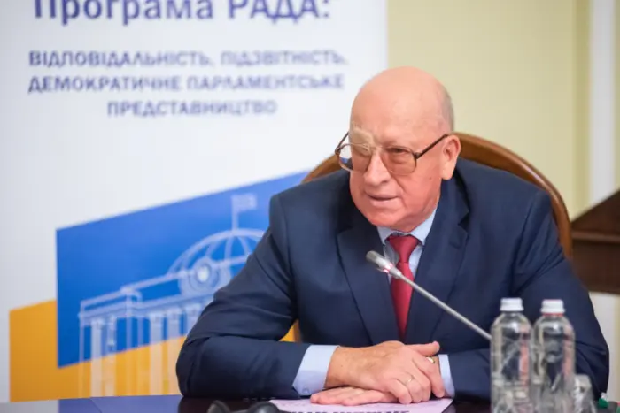 Назван чиновник с самой большой зарплатой в Раде. И это не Стефанчук