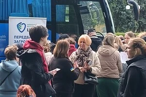 Люди прийшли на обстеження за адресою:вул. Михайла Донця, 13. 14 травня 2025 року