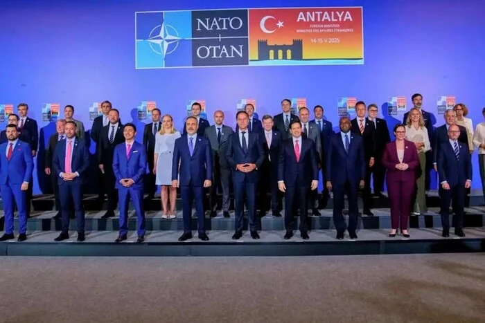 «Намагається виграти час». Європа звинуватила Путіна в підриві переговорів