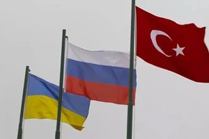 Турецькі журналісти навзали час перемовин між Росією та Україною 