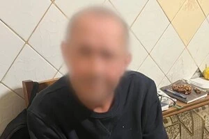 Салют з вікна в комендантську годину: жителю Оболоні загрожує до пʼяти років за ґратами