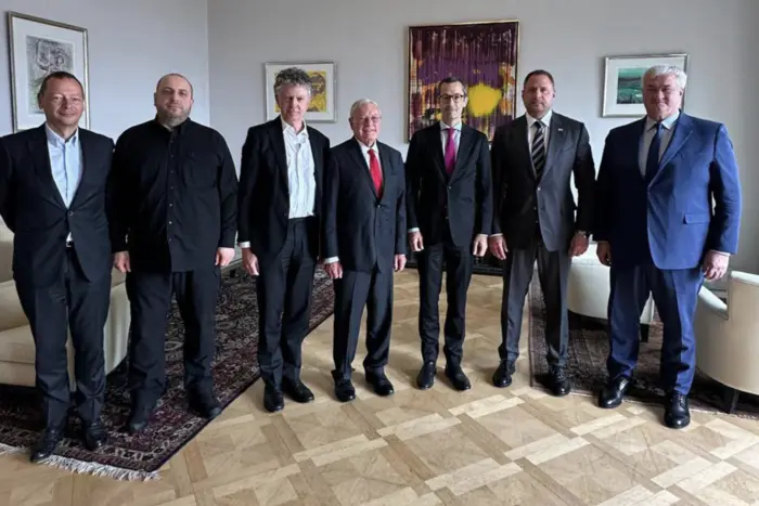 Єрмак заявив, що у росіян не вийде прив’язати нові переговори до 2022 року