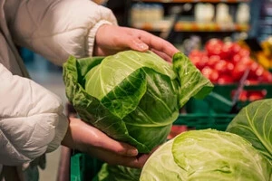 В Україні різко здешевшав популярний овоч з борщового набору