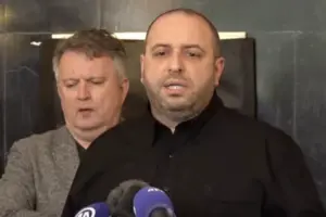 За словами Умєрова, делегації готують зустріч на рівні очільників України та Росії