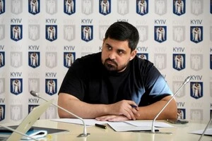 «Публікації, які дискредитують Сили оборони України і підривають обороноздатність мають отримати оцінку компетентних органів», – наголосив Ткаченко