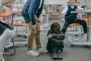 На Львівщині підлітки знущалися з хлопця з аутизмом: реакція поліції