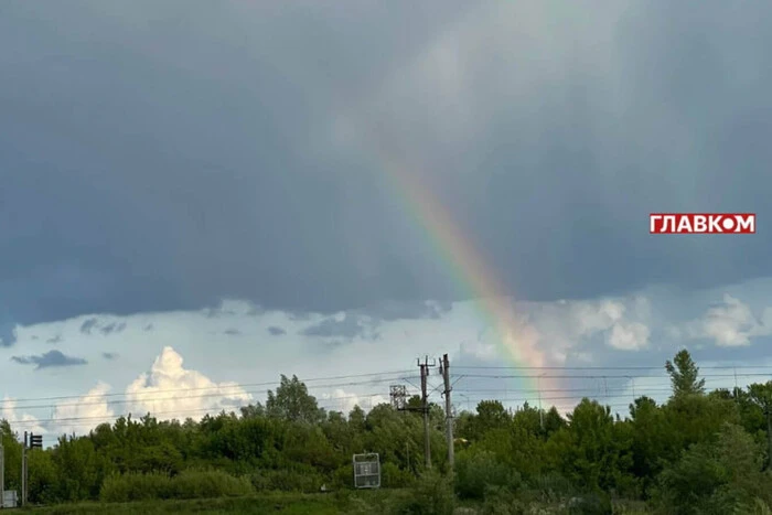 У деяких областях очікуються дощі: погода на 27 травня