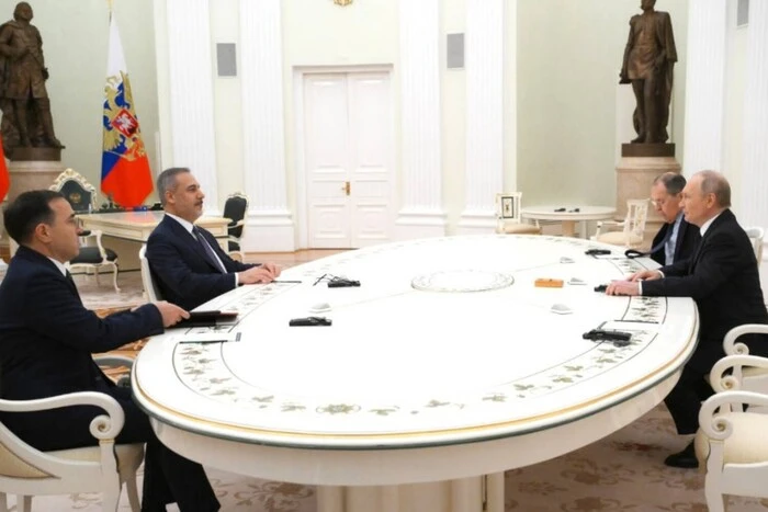 Анкара допоможе завершити війну: глава МЗС зробив голосну заяву у Москві 