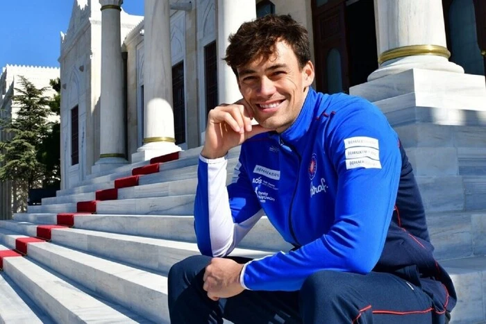 Титулований американський волейболіст надумав продовжити кар'єру в Росії