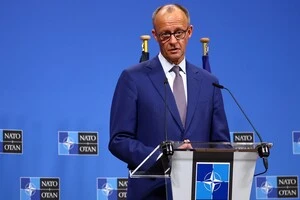 Канцлер Німеччини не став відповідати на запитання, чи планує країна постачати Україні ракети Taurus