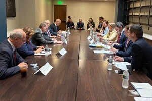 Україну офіційно запрошено на саміт НАТО в Гаазі