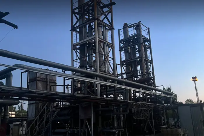 Щодня виготовляв 100 тонн пального. У Кривому Розі викрито нелегальний нафтопереробний завод