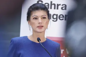 Німецька «подруга Путіна» закликала провести референдум щодо Taurus для України