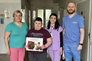 650 епізодів розладів дихання за ніч: у Києві лікарі врятували хлопчика з рідкісним синдромом
