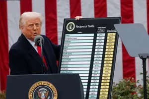 Американський суд постановив заблокувати введені Трампом тарифи