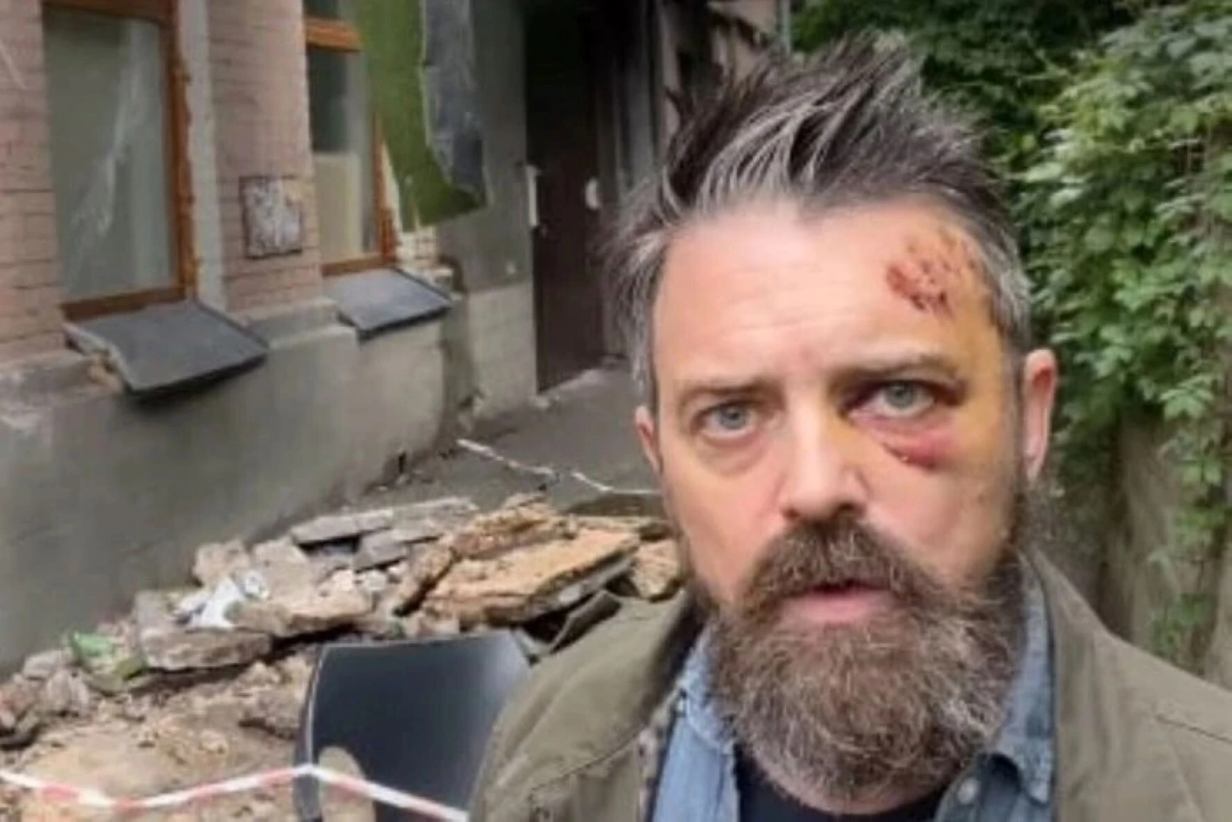 Після інциденту кінорежисер заявив, що має намір добитися розслідування причин обвалу, щоб запобігти подібним інцидентам у майбутньому