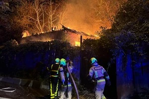 Пожежа сталася на вулиці Соляна в одноповерховому відселеному будинку