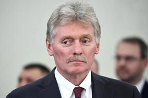 Путин поддерживает идею личной встречи с Зеленским и Трампом – Песков