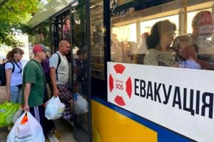 Усім, хто потребує допомоги, надається транспорт, гуманітарна допомога, тимчасове розміщення та соціальні виплати