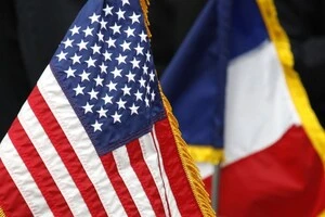 Франція хоче посилювати тиск на РФ