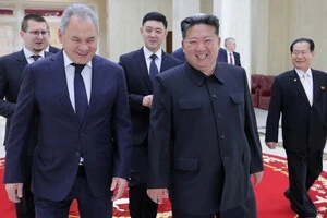 Секретарь Совета безопасности России Сергей Шойгу прибыл в Северную Корею и встретился с Ким Чен Ыном