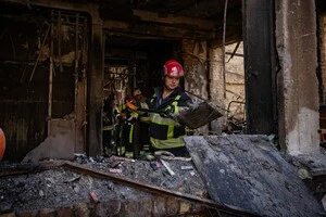 Розбір завалів тривав три дні