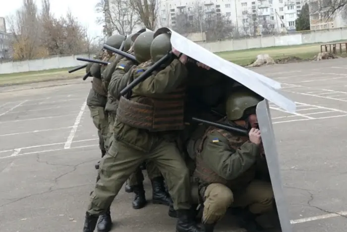 Нацгвардія відреагувала на скандал із закупівлею щитів для розгону демонстрантів