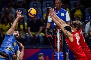 У турнірній таблиці Україна перемістилася з третього місця на п'яте, залишаючись з однією перемогою та трьома очками