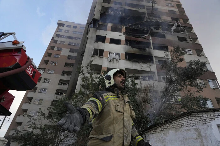 Атака Ізраїлю на Іран приголомшила військових, але може посилити ядерні зусилля Тегерану