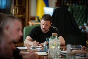 Зеленський провів нараду з силовиками