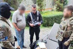 У Києві ліквідовано підпільний цех з виготовлення фальшивих водійських посвідчень