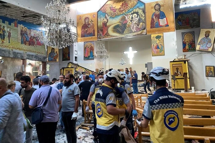 Теракт у Дамаску: смертник підірвав себе під час служби в церкві, десятки людей загинули