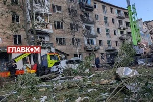 Загалом по місту постраждали 19 людей, восьмеро з них наразі перебувають у стаціонарах міських лікарень