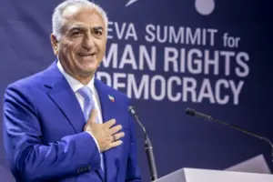 Пехлеві: До моїх співвітчизників: Це наш момент. Я з вами. 