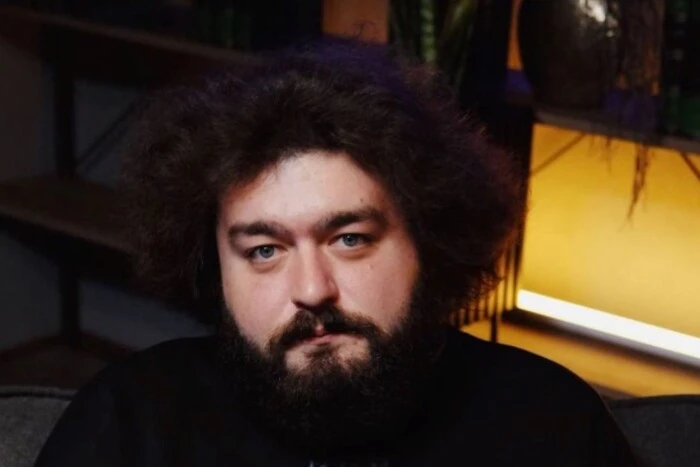 Зірка «Ліги сміху» повернувся на сцену після крововиливу в мозок