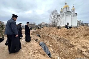 Ексгумація тіл мирних мешканців, вбитих солдатами РФ у Бучі 