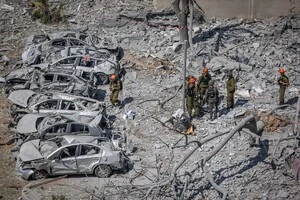 Місце, де балістична ракета, випущена з Ірану, впала в Беер-Шеву, 24 червня 2025 року