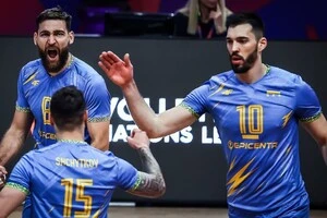 Перший ігровий тиждень українські волейболісти закінчили з двома перемогами