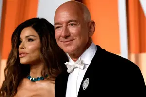 Безос змінив місце святкування весілля через протестувальників у Венеції