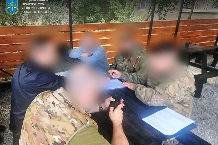 Напад на бійця «Азову» в Івано-Франківську: двом чоловікам повідомлено про підозру