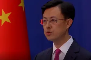 Китайська сторона послідовно стверджує, що дотримується нейтралітету у війні 