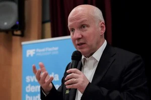 Голова оборонного комітету Сенату Чехії закликає Захід рішуче відреагувати на порушення прав людини на окупованих територіях