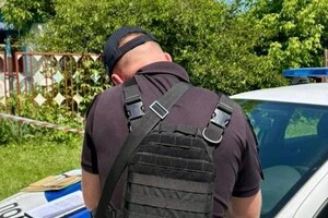 Правоохоронці продовжують роботу над фіксацією наслідків цієї нічної атаки.рожої атаки