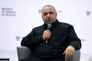 Глава Міноборони нагадав, що молоді люди можуть добровільно мобілізуватися до війська за спеціальними умовами