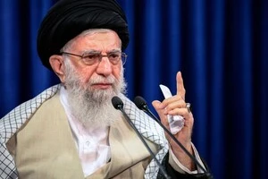 Хамінеї звернувся до Трампа 