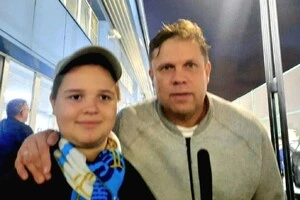 Радімов фотографувався з членами сімей російських окупантів