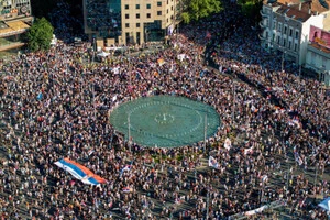 Сербію знову охопили протести проти влади Вучича